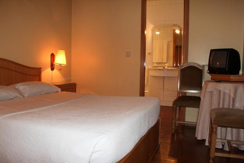 Portucalense Bed & Breakfast - Porto, Porto